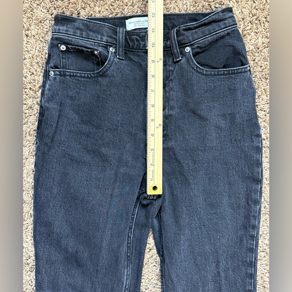 Abercrombie & Fitch The Kick Flare Ultra High Rise Jean Black Button Fly  25/0 S - Picture 4 of 6